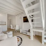 Yucca Park Apartment