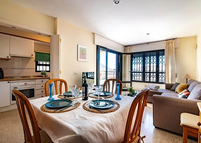 alquilaencanarias El Medano Spectacular terrace&sea views B