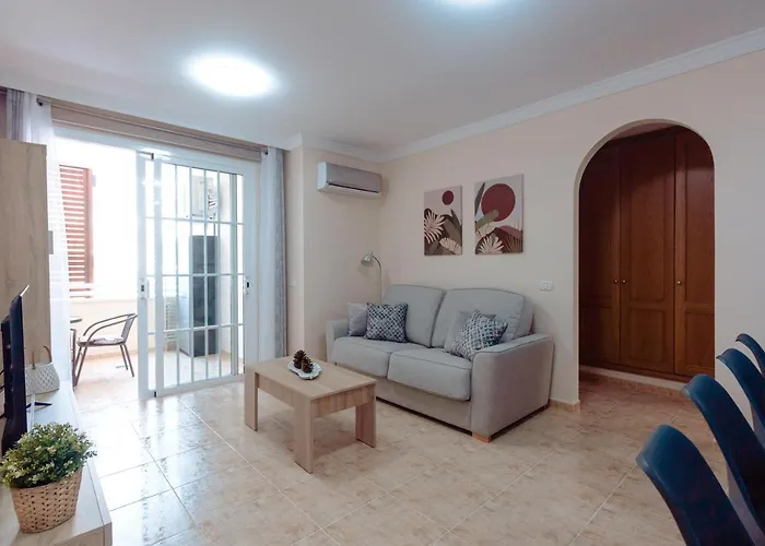 Apto Ache, Acogedor Apartamento De 66 M Con Terraza, Aire Acondicionado Y Parking Privado Gratuito