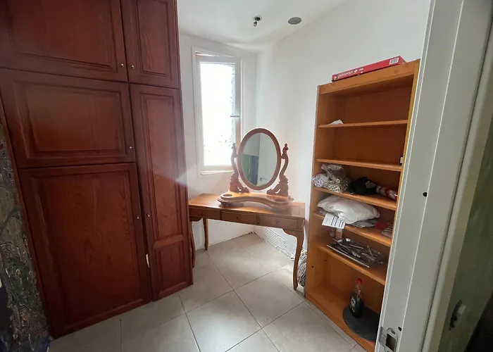 Local 3 Puerto Colon First Line The Loft Coworking Suite