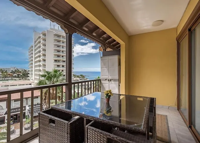 Loro Apt Playa De Las Americas
