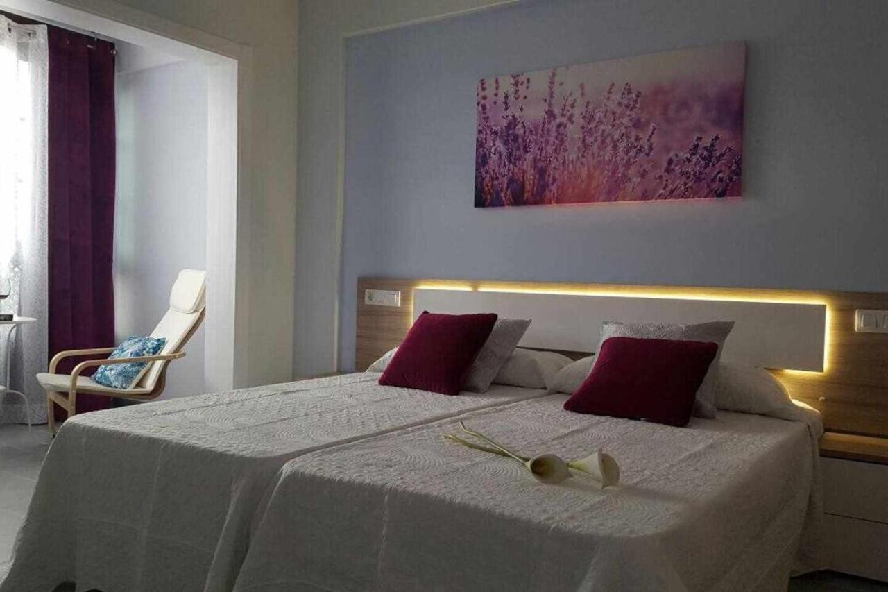 Apartamento Con Terraza Y Piscina C Appartement