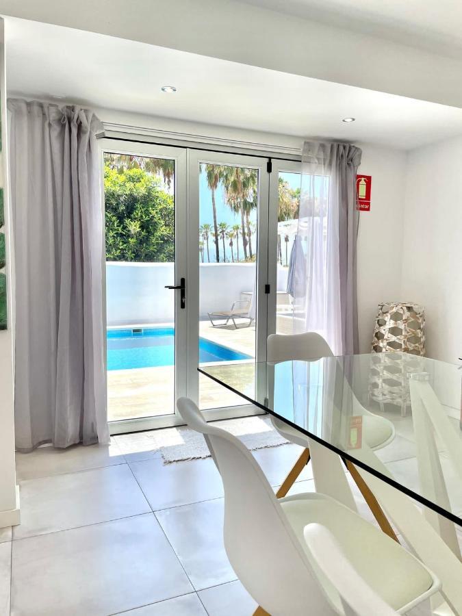 12 * Costa Adeje (Tenerife)