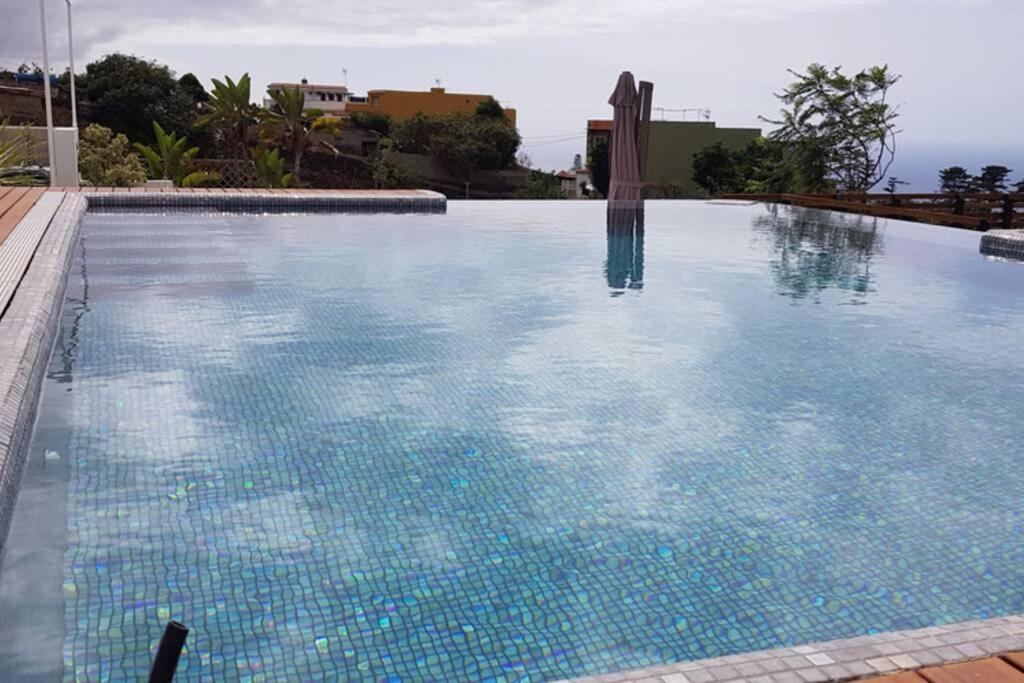 Casa Vina: A Spectacular Away From It * La Orotava
