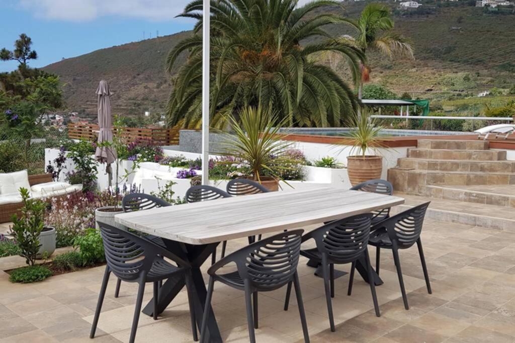 Casa Vina: A Spectacular Away From It * La Orotava