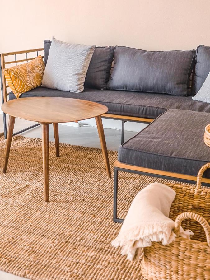 Oceanview Boutique House, 125 Sqm, Parking, Sunset Rooftop Costa Adeje (Tenerife)