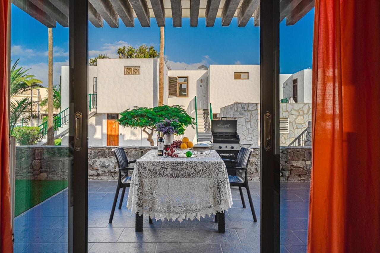 Apartment -2 Minute From The Beach. *