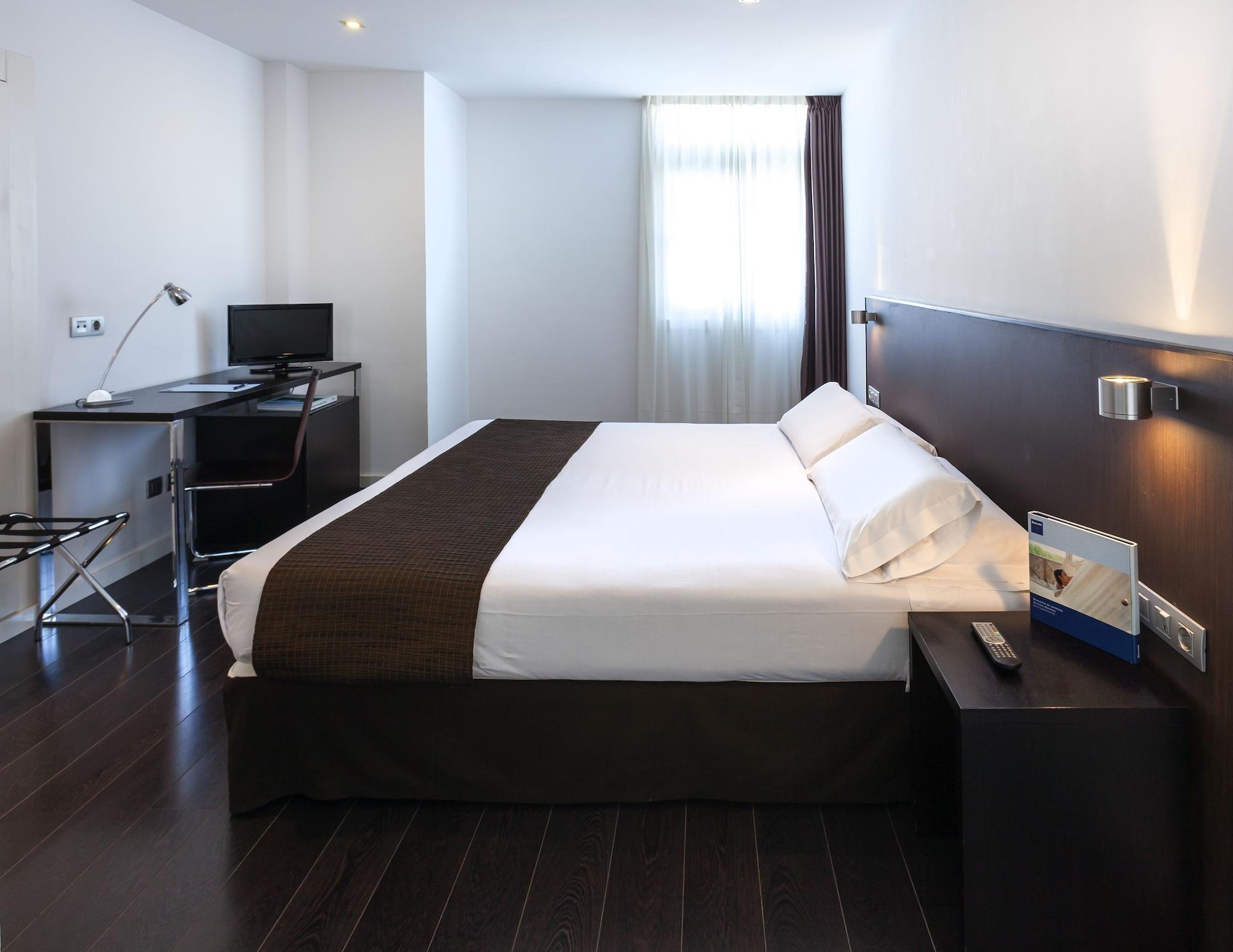 Occidental Cruz Contemporaneo Hotel