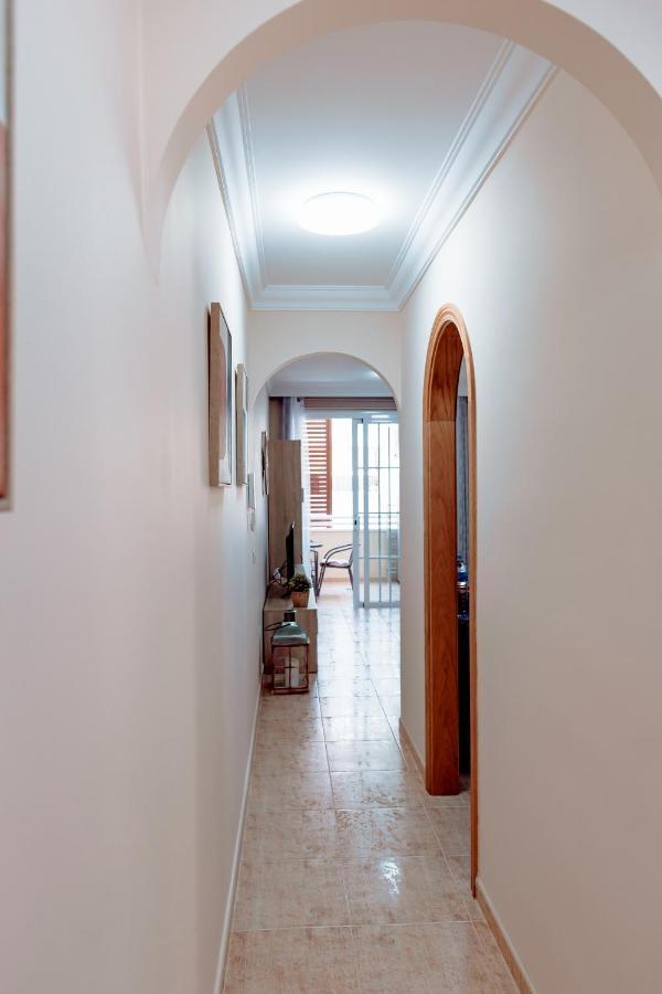 Apto Ache, Acogedor De 66 M Con Terraza, Aire Acondicionado Y Parking Privado Gratuito Los Abrigos
