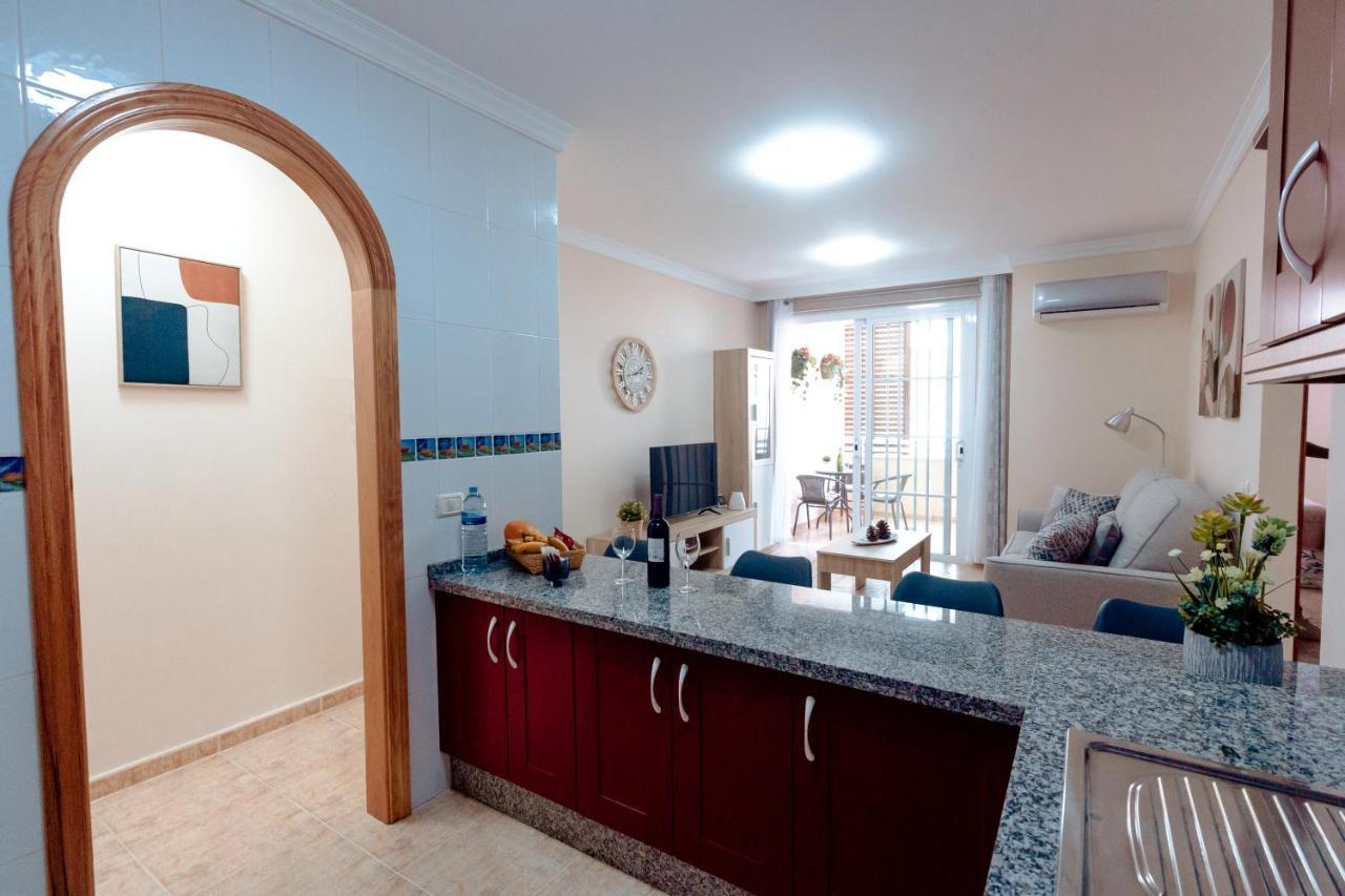 Apto Ache, Acogedor De 66 M Con Terraza, Aire Acondicionado Y Parking Privado Gratuito Appartement *