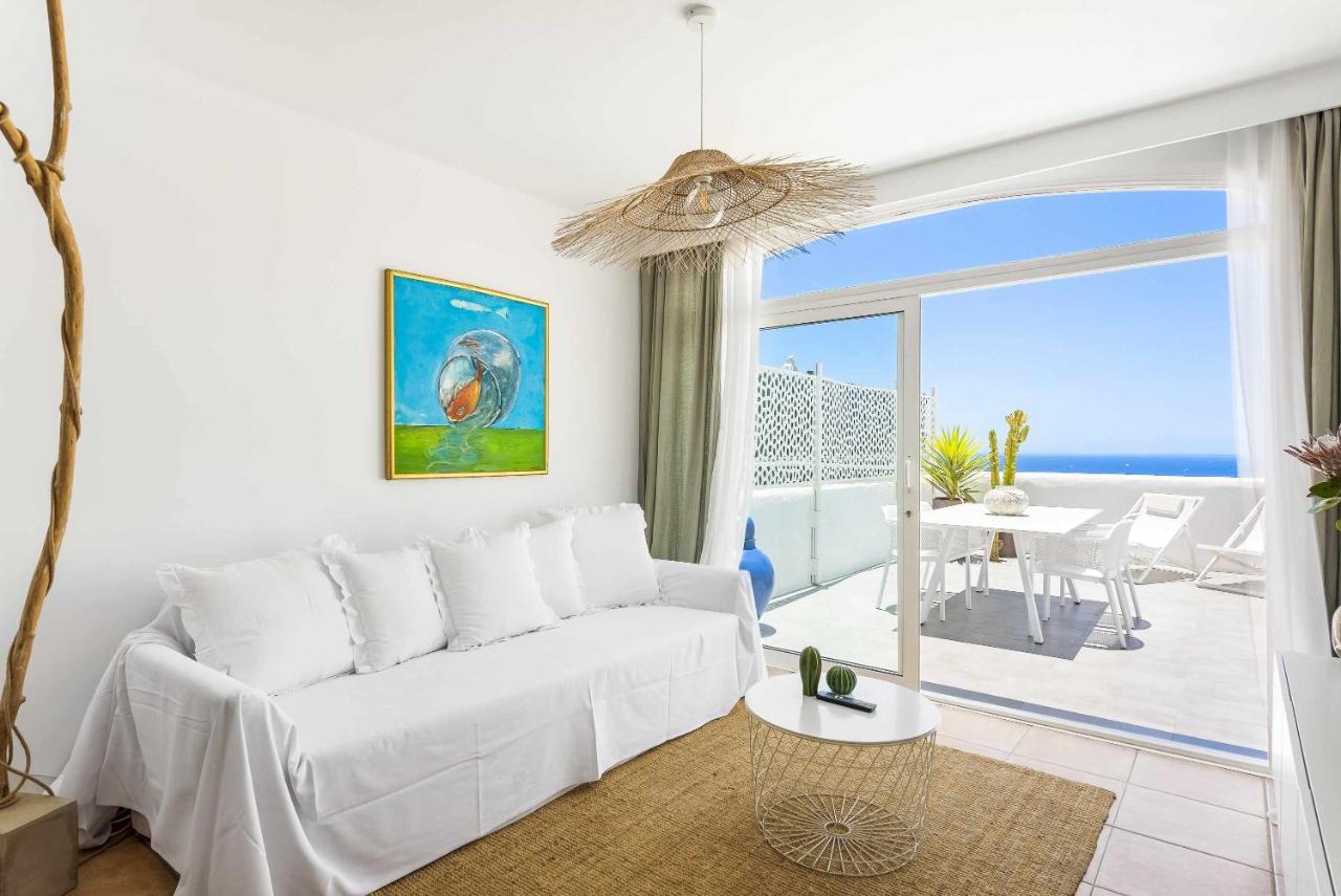 The White House In Costa Adeje *