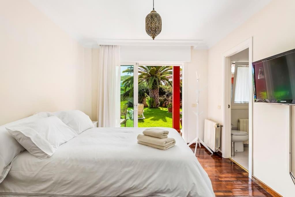 Artigar, Garden, Swimming Pool And Bbq. * Puerto de la Cruz (Tenerife)