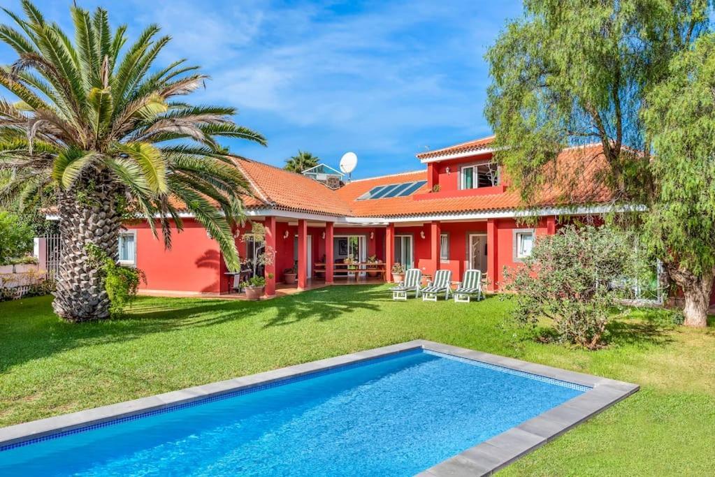 Artigar, Garden, Swimming Pool And Bbq. * Puerto de la Cruz (Tenerife)