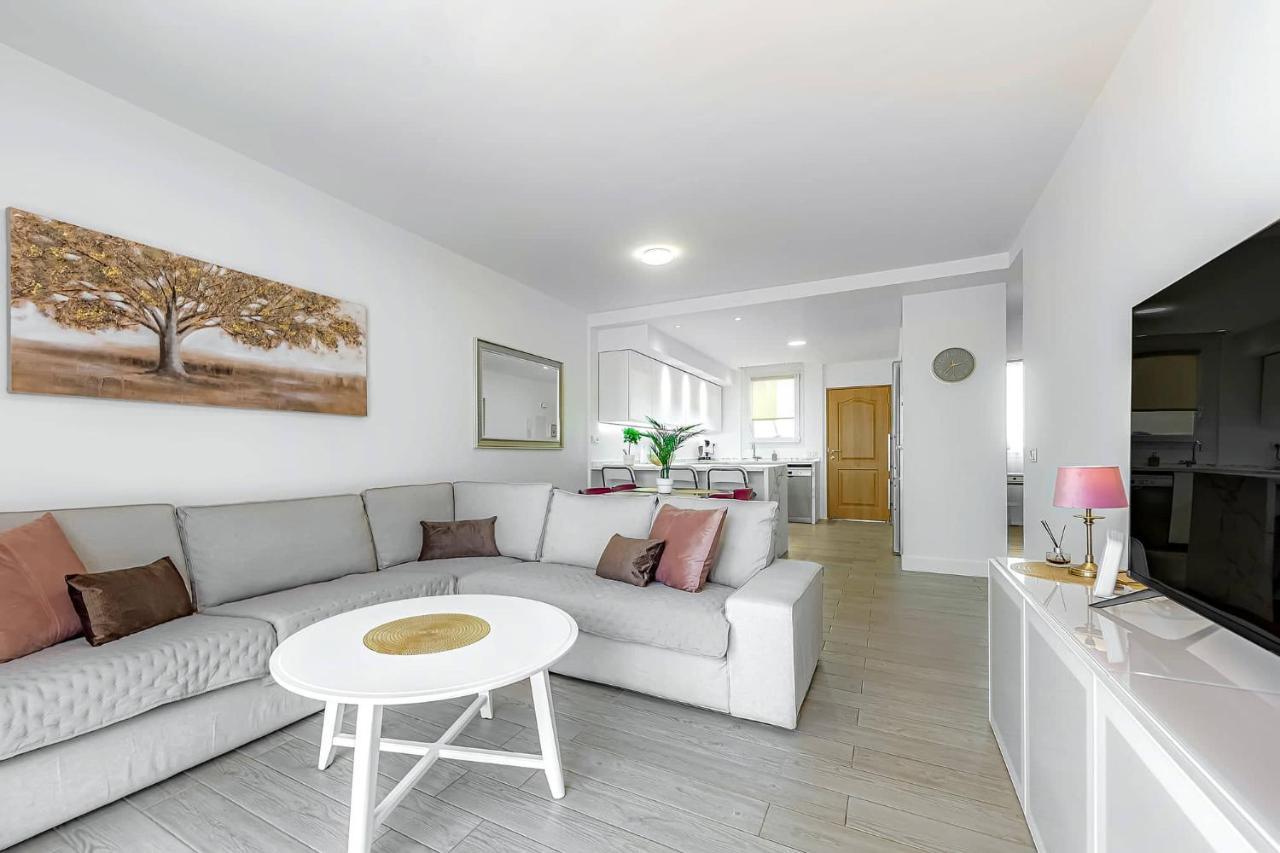 2-bed Amazing Ocean View Apartment Costa Adeje (Tenerife)