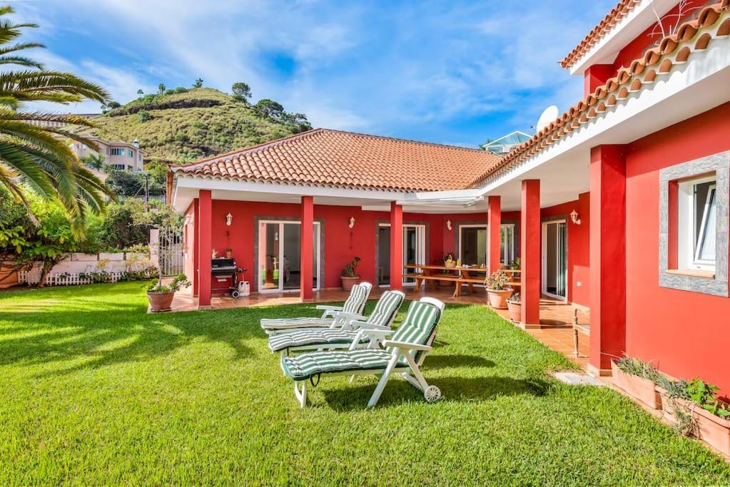 Villa Artigar, Garden, Swimming Pool And Bbq. Puerto de la Cruz (Tenerife)