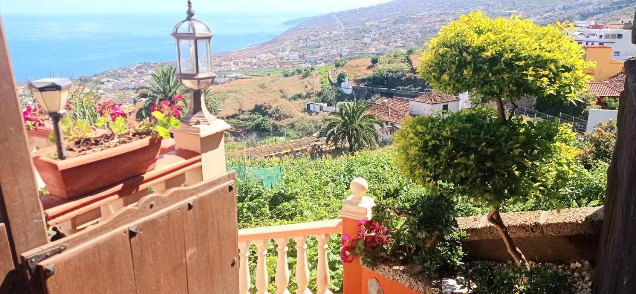 Paradise Constancia With Views Villa *