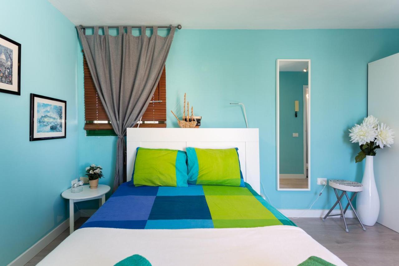 Hébergement de vacances Home2book Charming Sea Front House El Escobonal