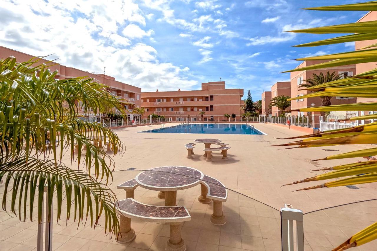 Holiday home Lovely 2 Bedroom With Pool And View, K26 Costa Del Silencio