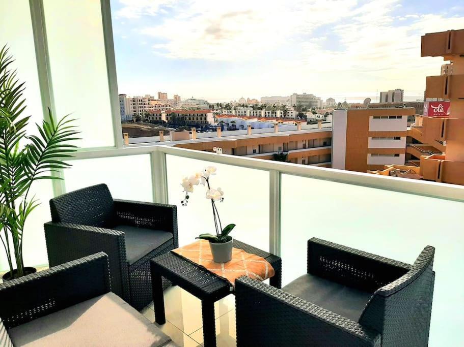 Modern In Americas, Lk520 With Pool Close To The Ocean Appartement