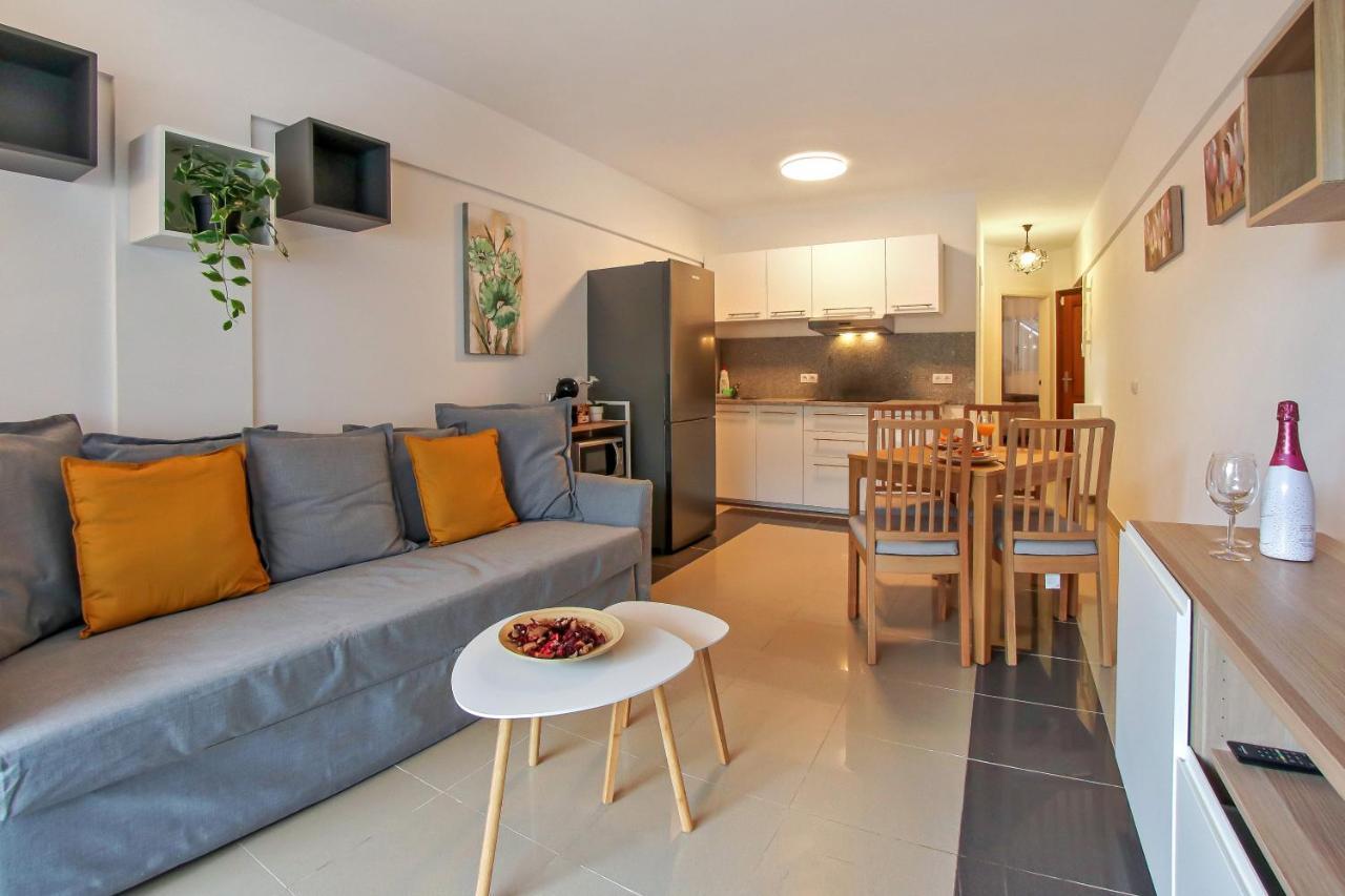 Apartamento Beachfront Lovely Paraiso Del Sur A106 *