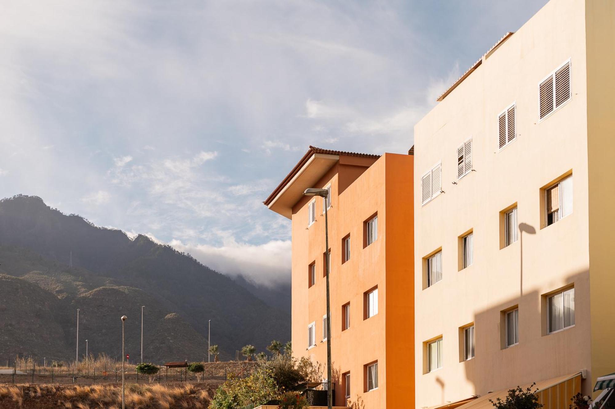 Apartamento Coqueto Con Terraza Junto A
