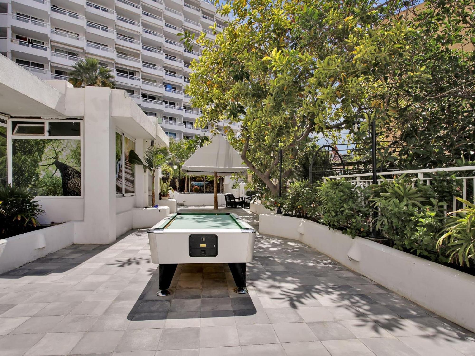 Apartamento Pretty Little Penthouse, Sea Front, 2 Pool *