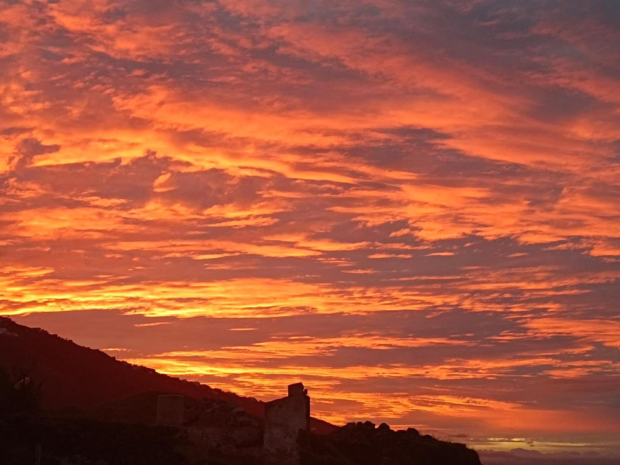 Tajinaste Con Vistas Al Mar Y La Montana Y Wifi Gratis Los Realejos