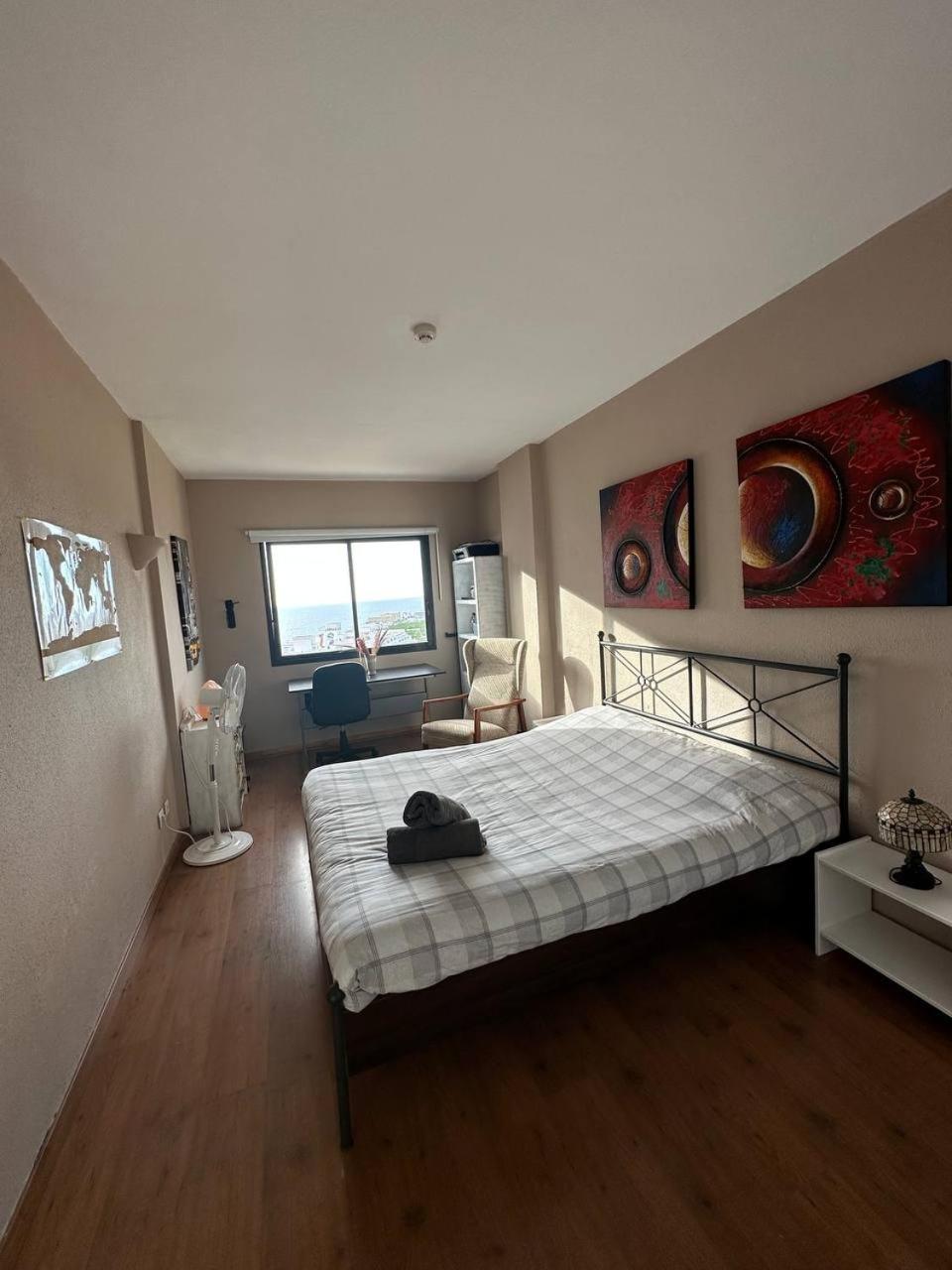 Apto Increible, Acogedor, Luminoso De Ambiente Muy Relajante Con Excelentes Vistas Y Servicios/ Amazing With Sunset Lovely Views *