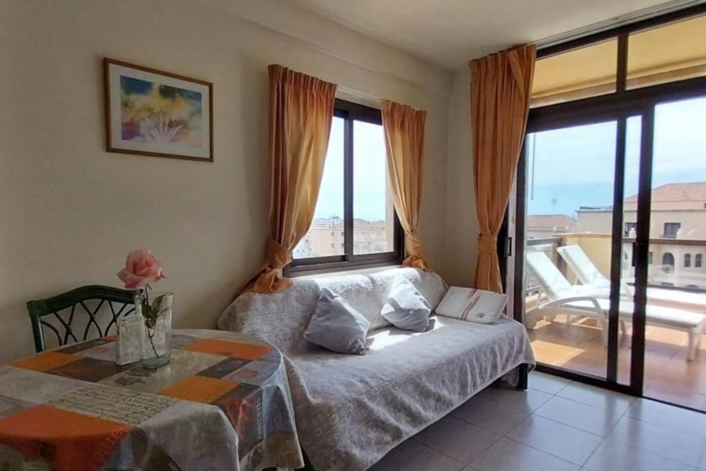 Apartment 1-bedroom With Big Terrace And Ocean View In Cristianos