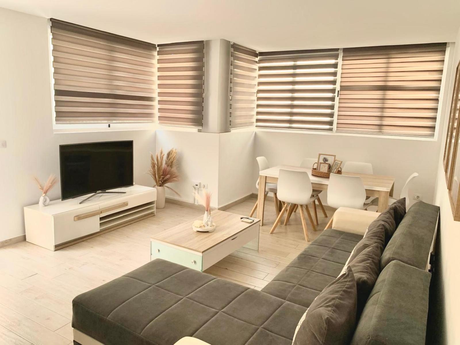 Dream Holidays * Costa Adeje (Tenerife)