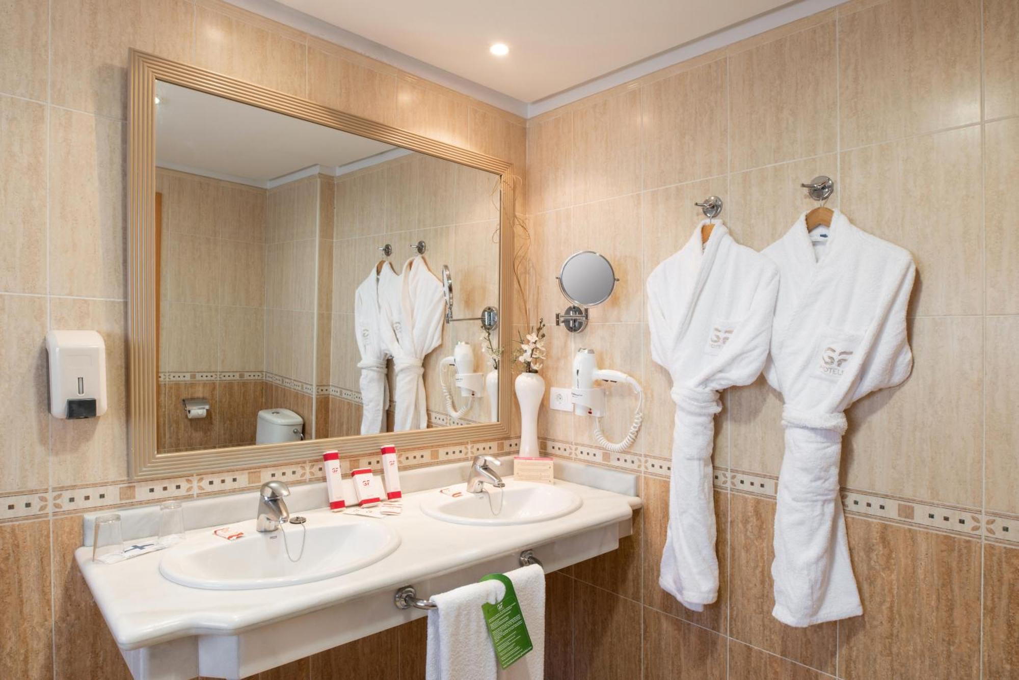 Gf Fanabe Hotel