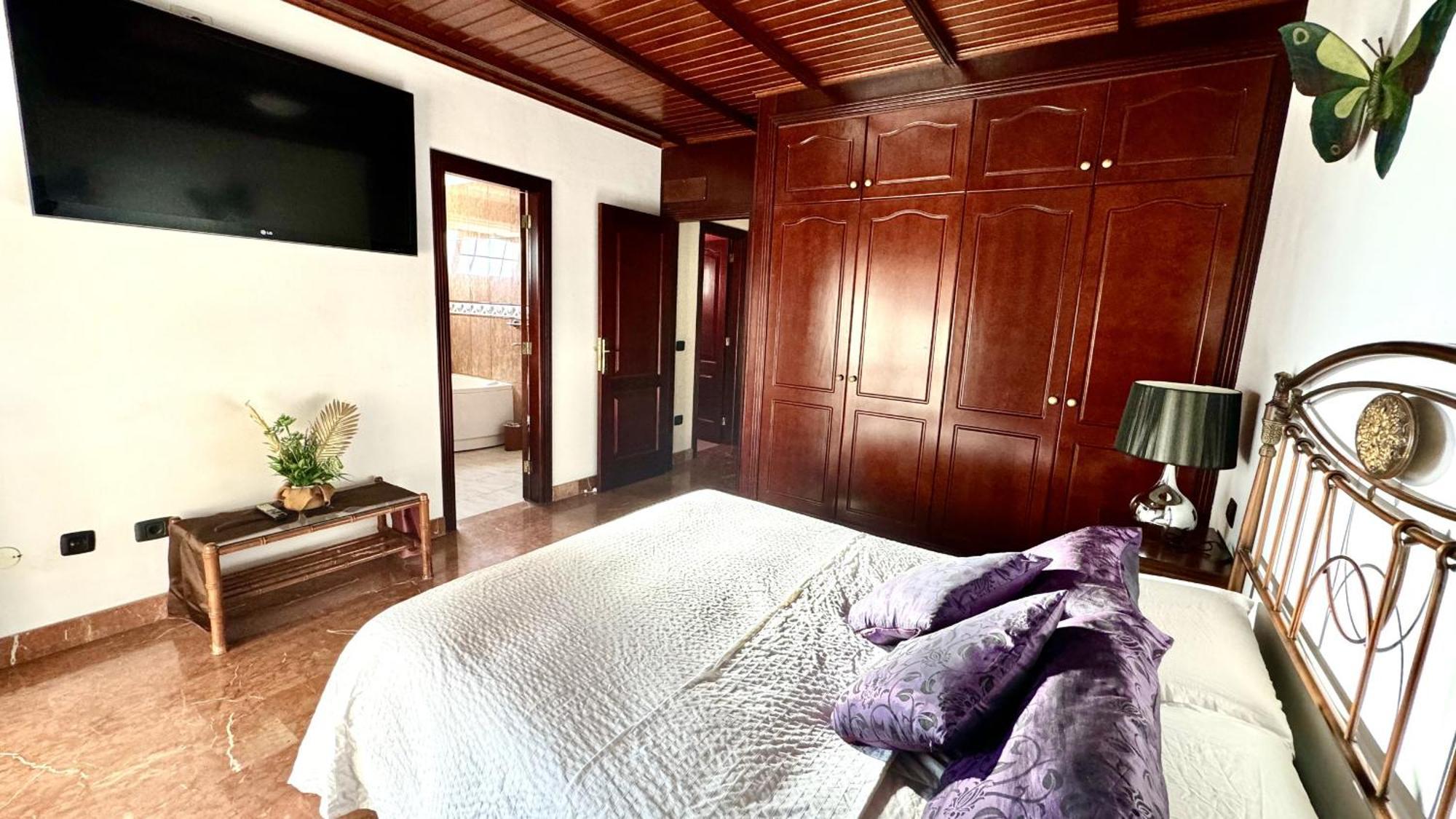 Lujo Y Relax In Adeje By Deihu Experiences *