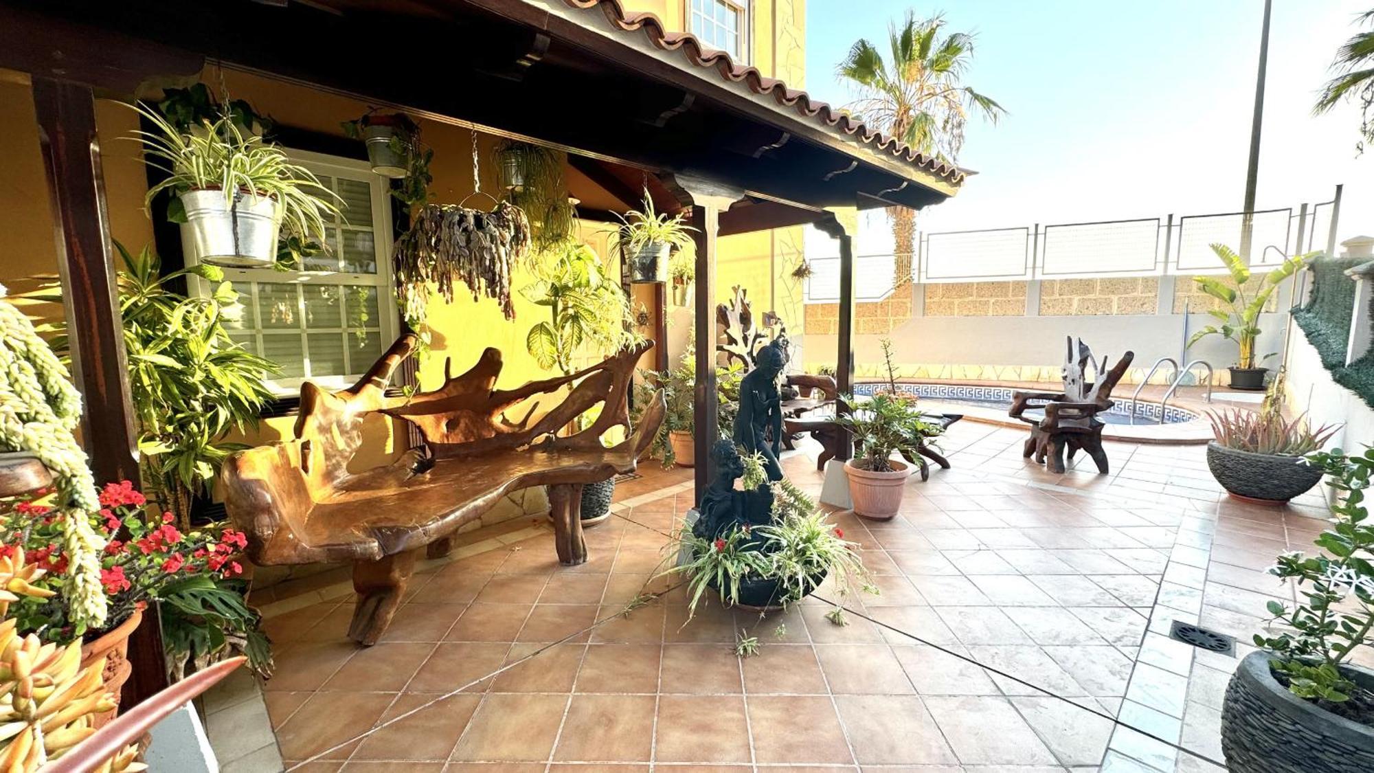 Lujo Y Relax In Adeje By Deihu Experiences