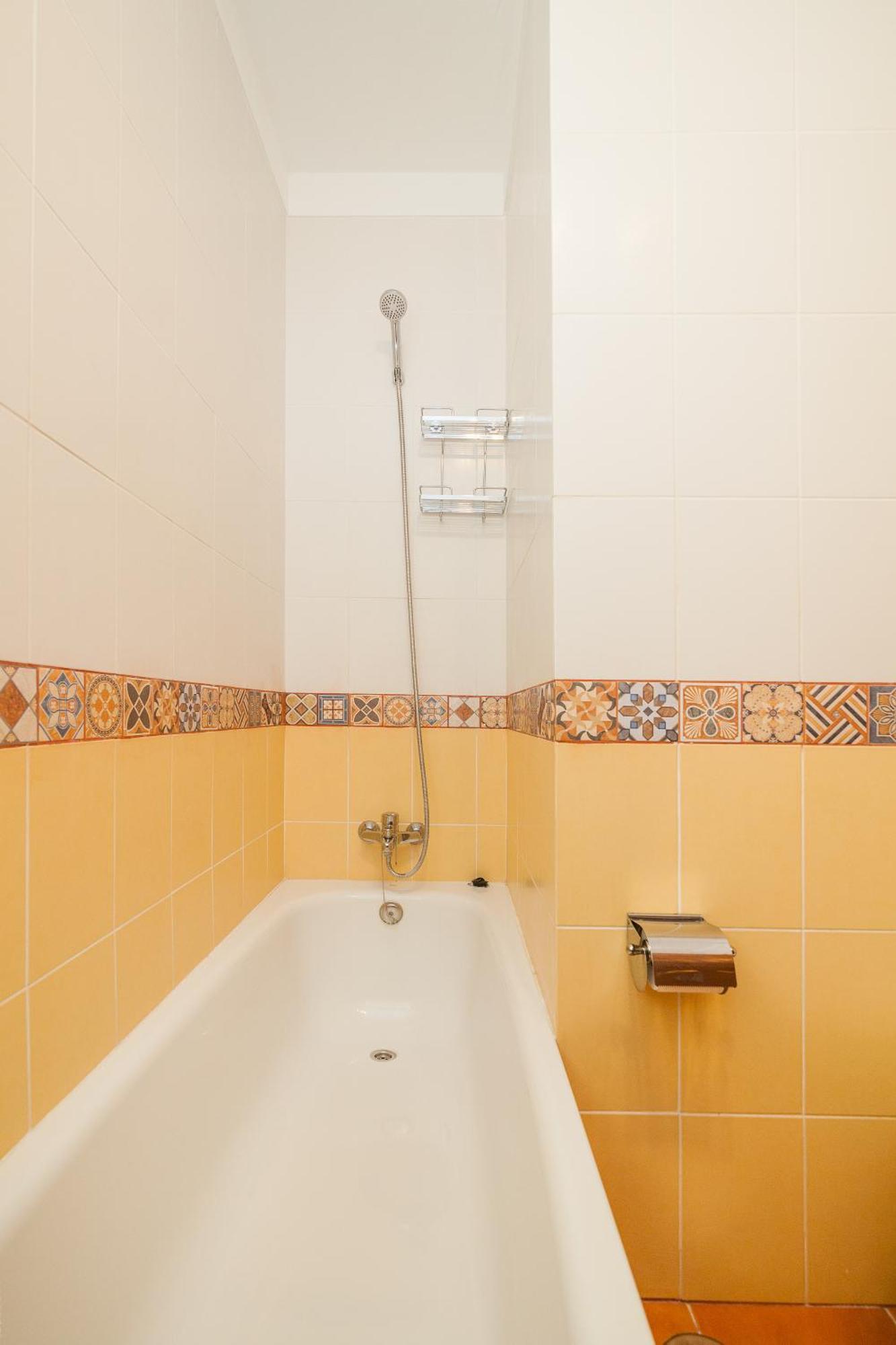 Paraiso Bamboo - 2 Bedrooms, 2 Bathrooms, Fibre Net, Heart Of The Gigantes, Tv Channels