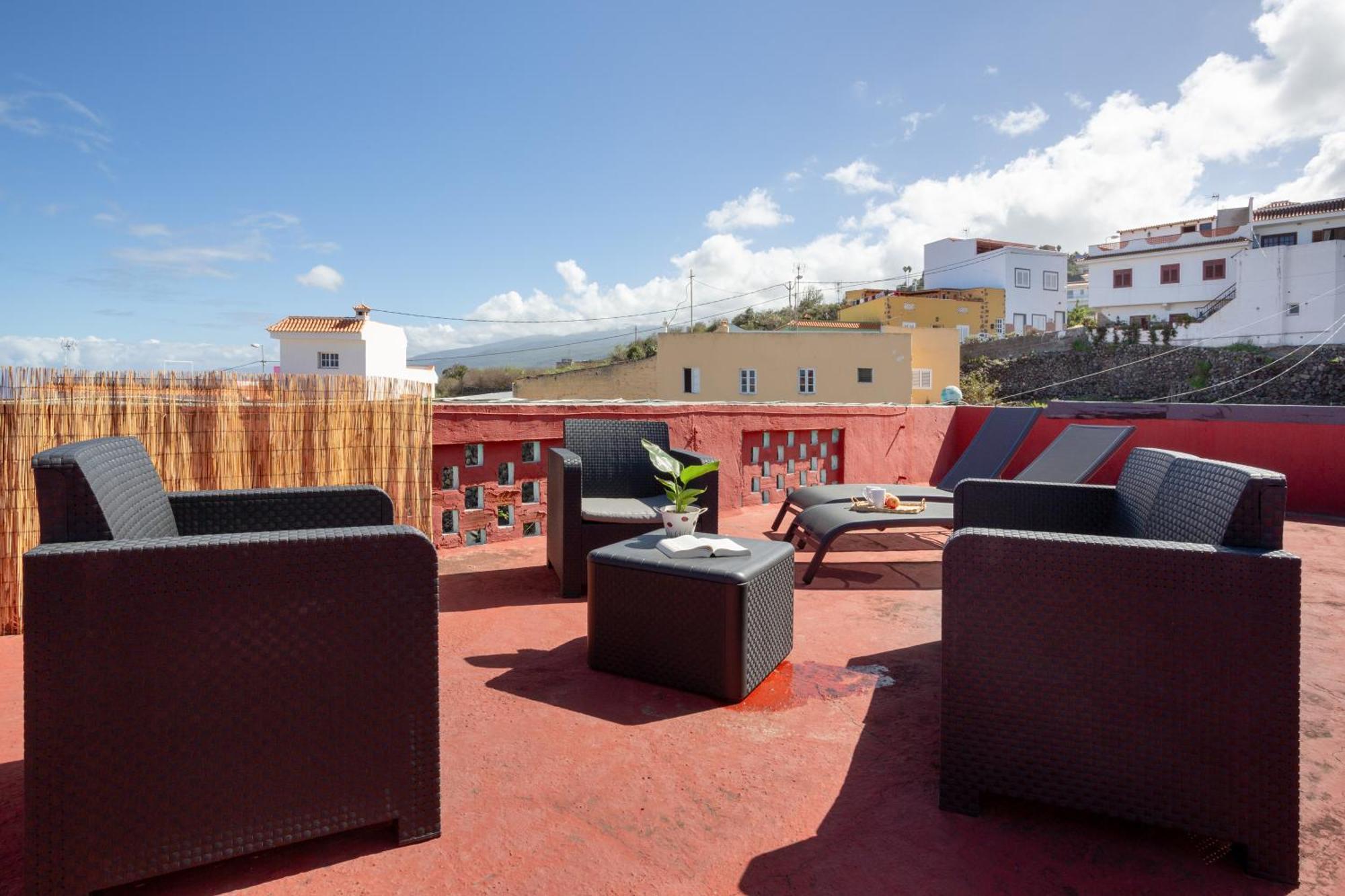 Un Jardin Al Mar *