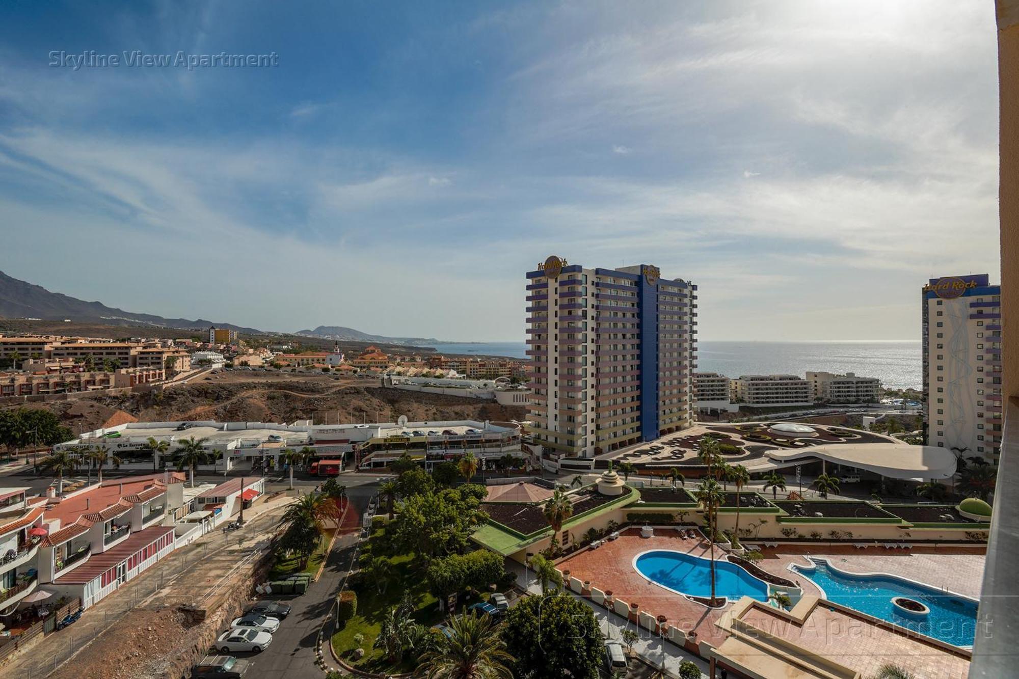 Skyline View Apartment *