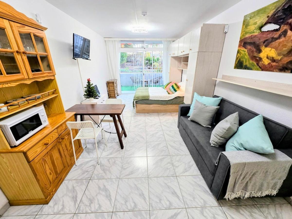 Blue Paradise Apartment *