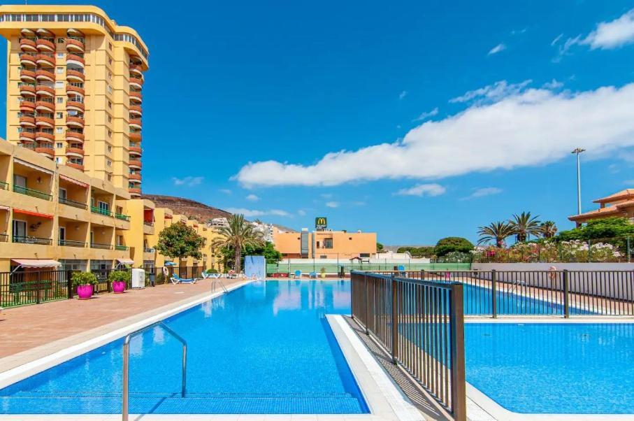 Superbe A Americas Torres Del Sol Apartment