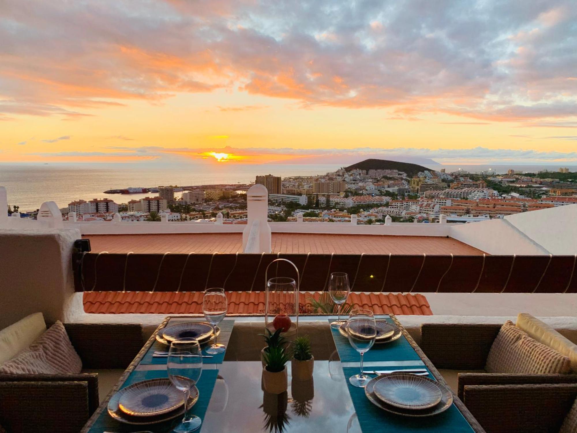 Sunset View At Port Royale With Heated Pool And Free Wi-fi * Arona (Tenerife)