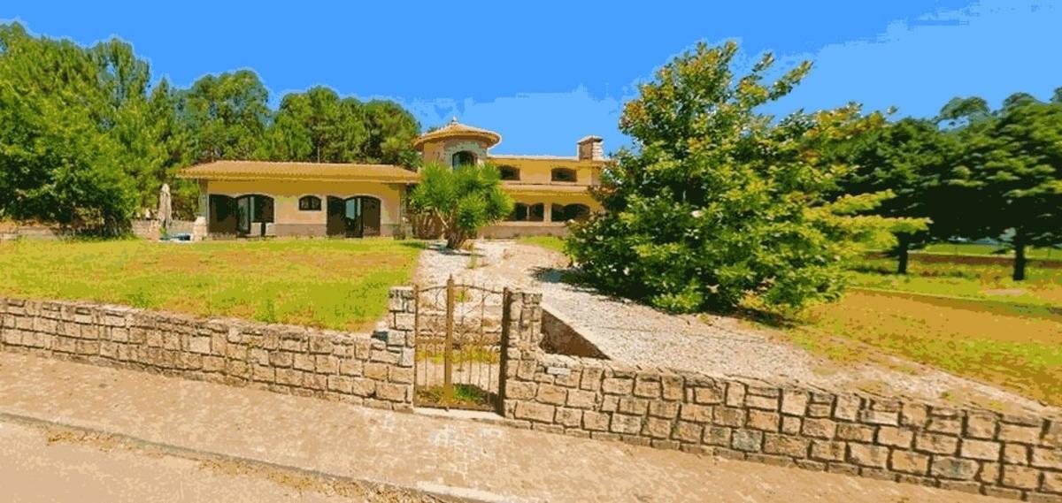 House Mody Farm Villa *