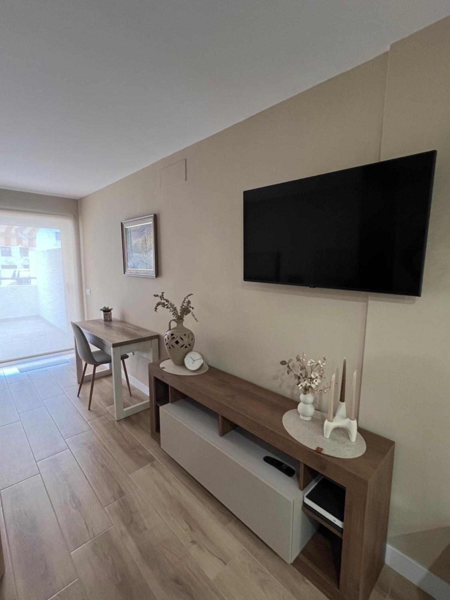 Apartamento En Plaza Del Charco *