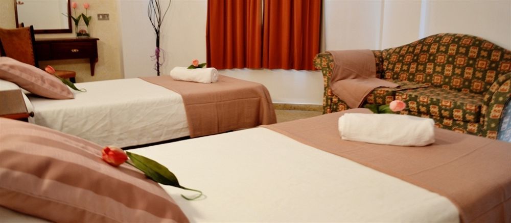 Sun Holidays Hotel