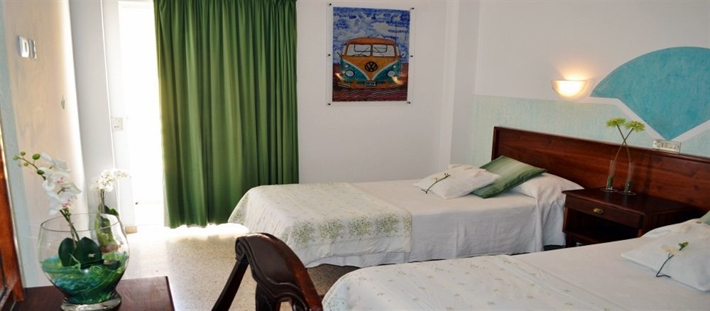 Sun Holidays Hotel
