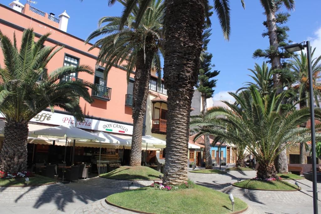 Sun Holidays Hotel