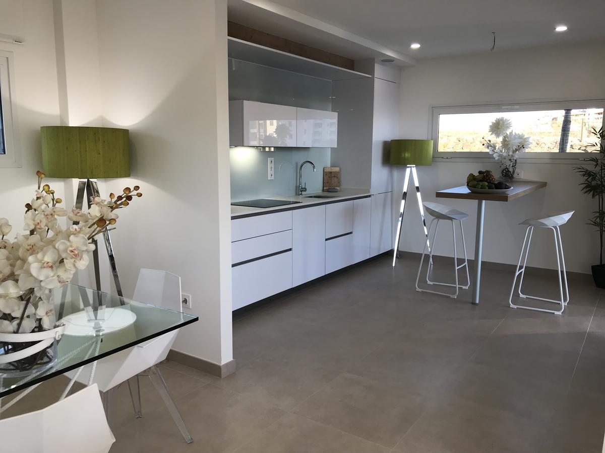 Luxury - Oasis Tucan ***** *