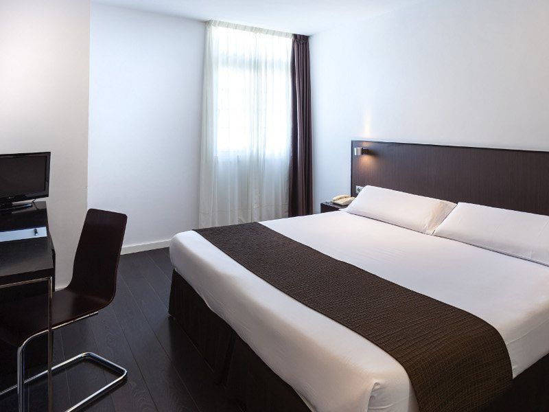 Hotel Occidental Cruz Contemporaneo