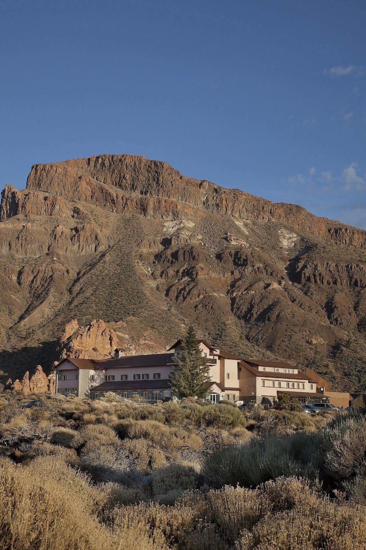 Hotel Parador De Las Canadas Del Teide 3*