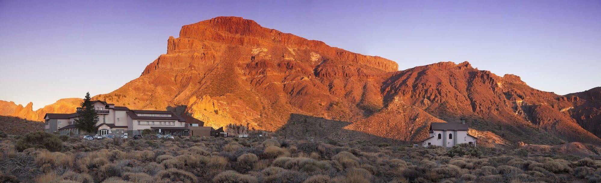 Hotel Parador De Las Canadas Del Teide 3*