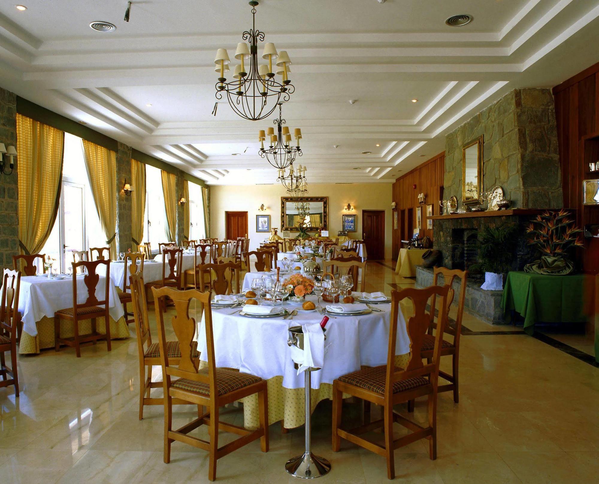 Hotel Parador De Las Canadas Del Teide La Orotava