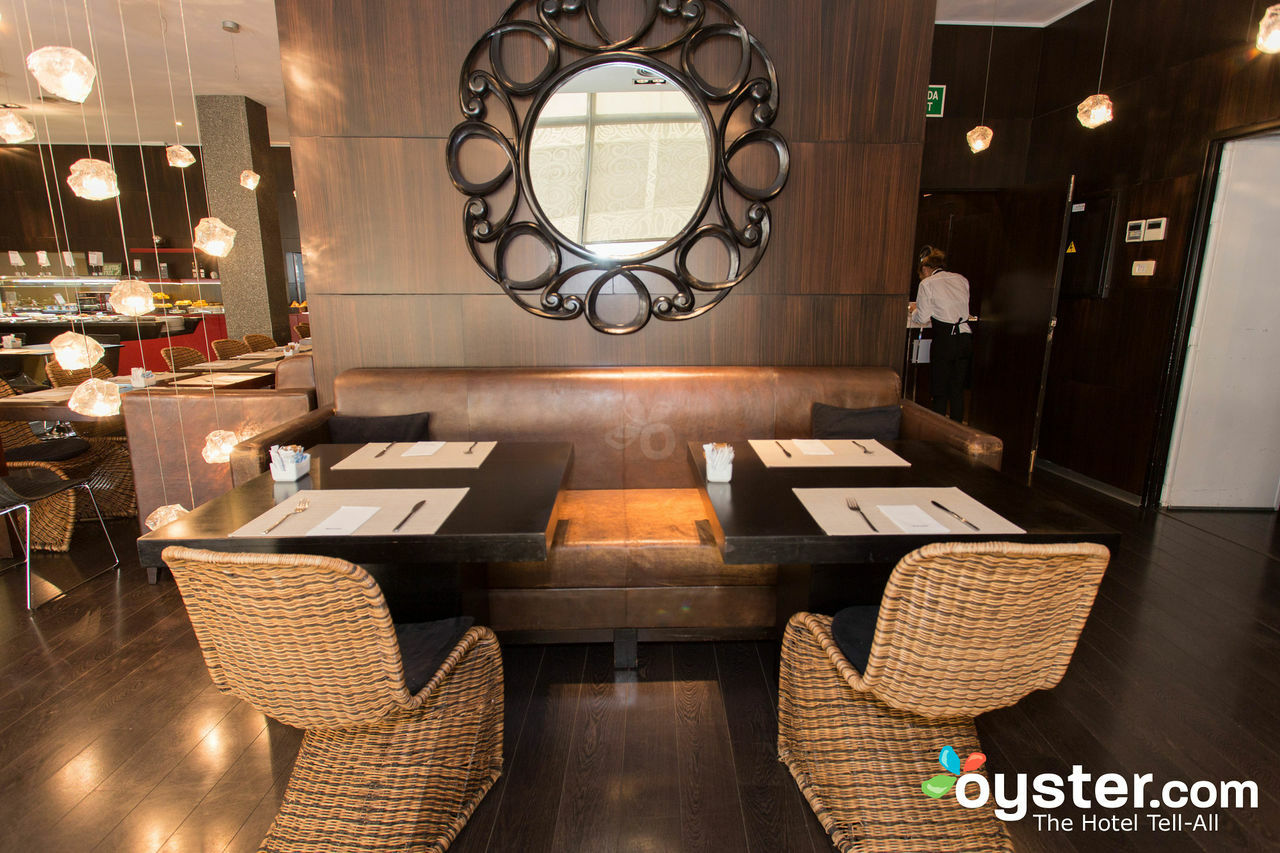 Occidental Cruz Contemporaneo